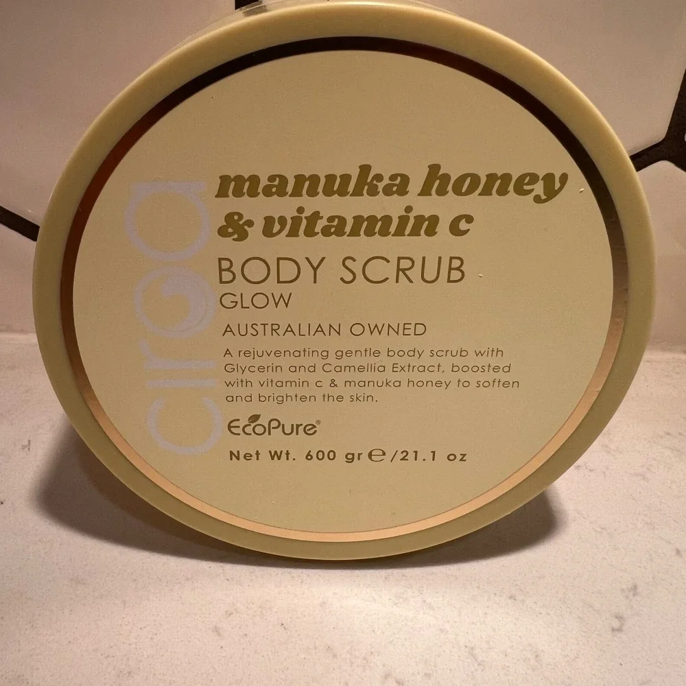 Ciroa Body Scrub NEW Glow‎ w/ Manuka Honey & Vitamin C EcoPure 21.1 oz 600 GR